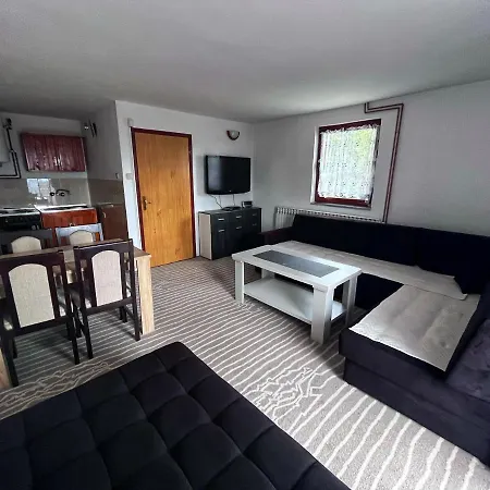 Apartmani Una Lägenhet Sisava
